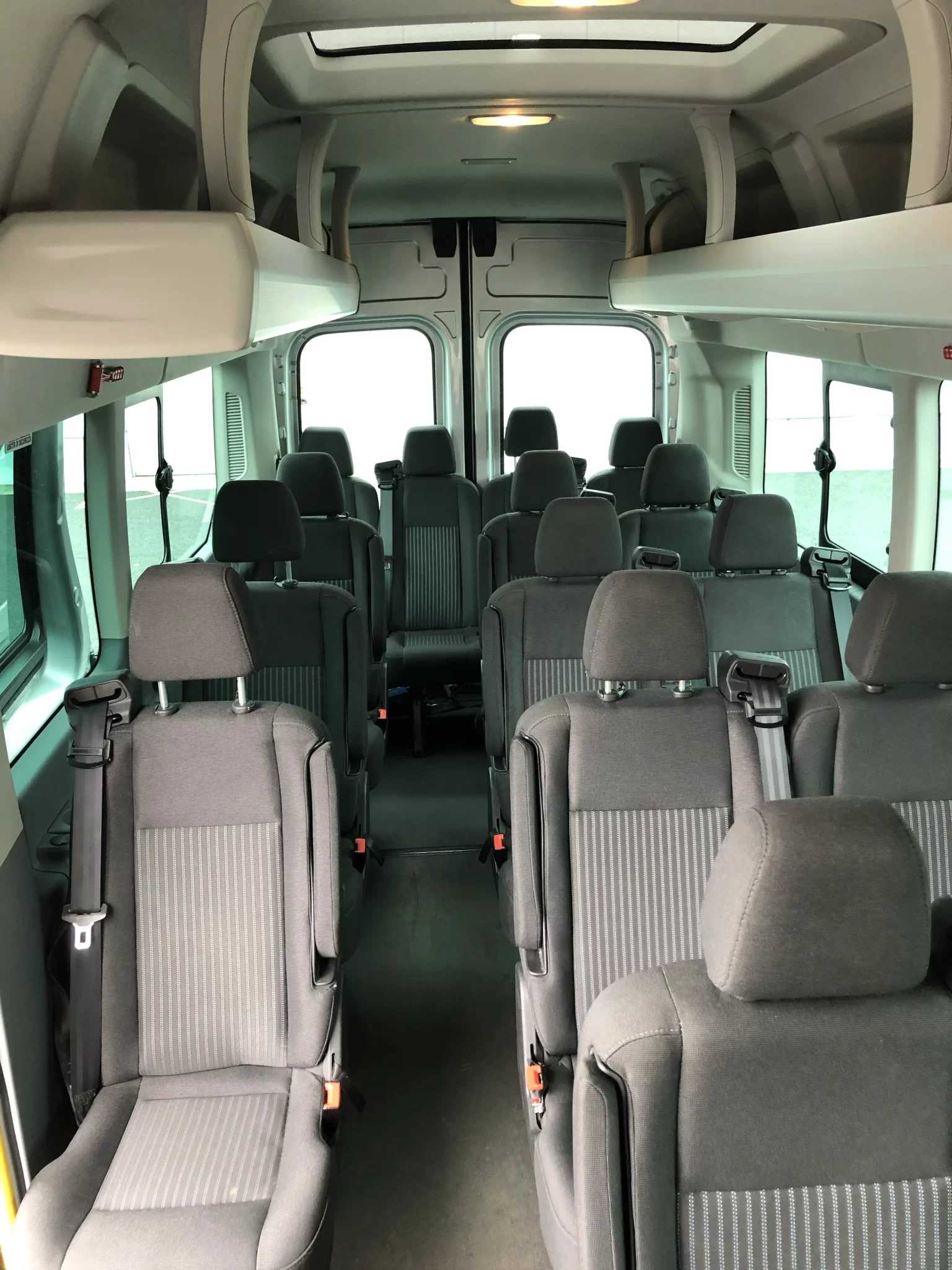 minibusy interier (1)