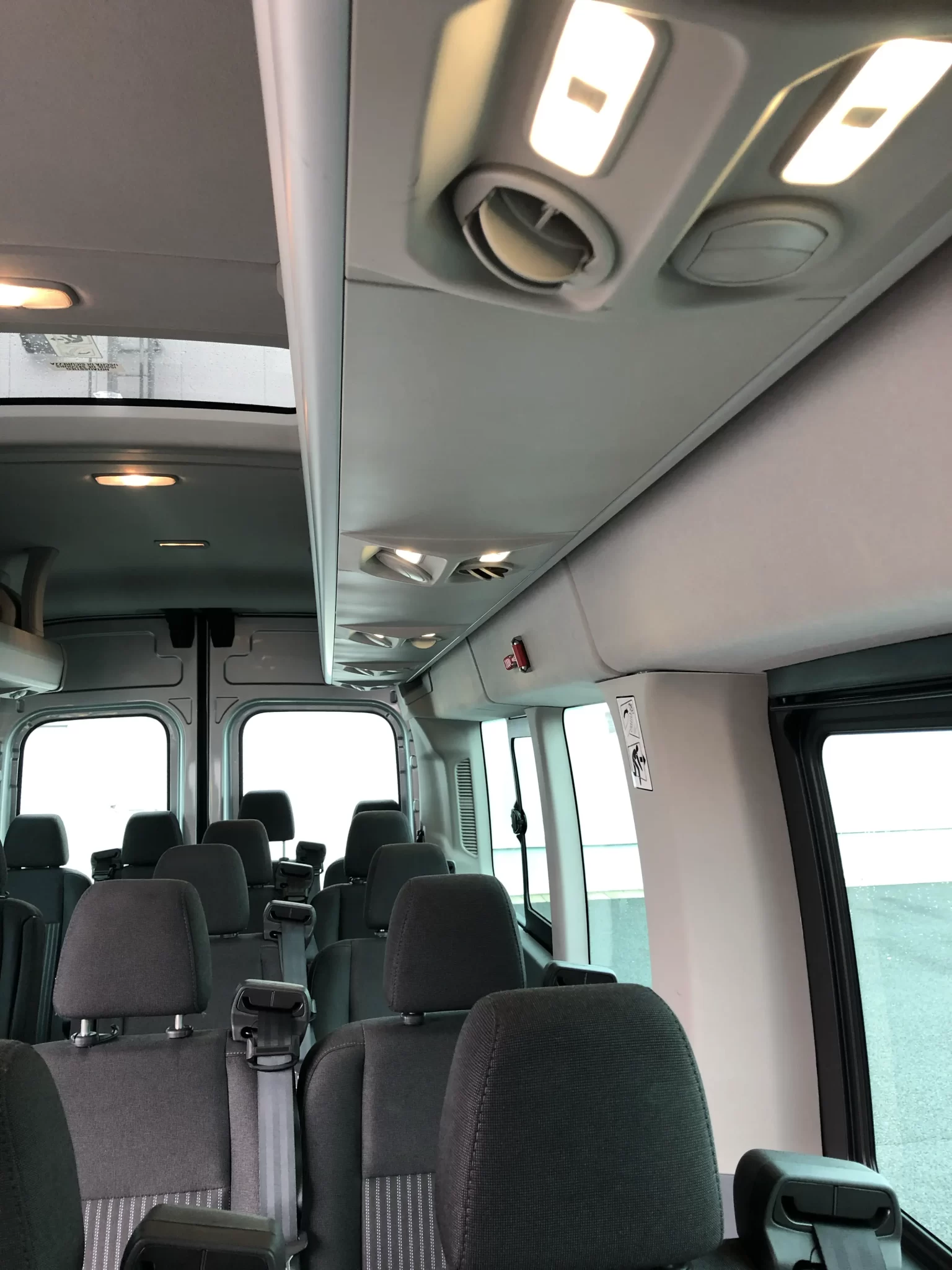 minibusy interier (2)